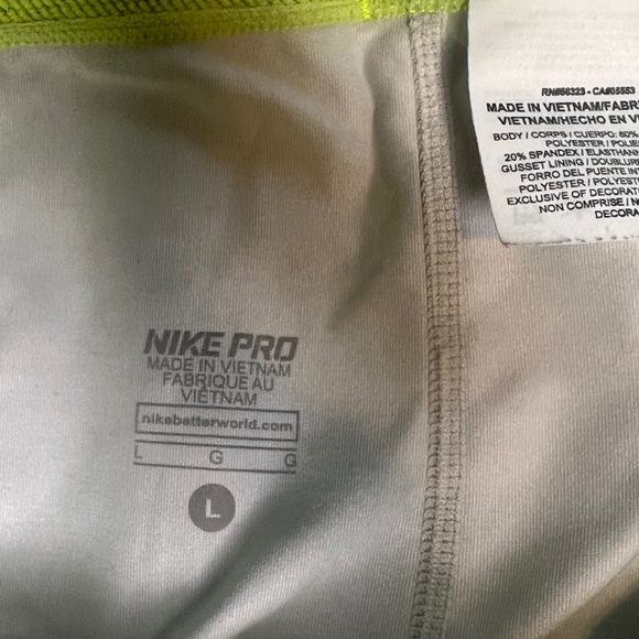 Nike Pros Spandex - Large - Picture 4 of 4